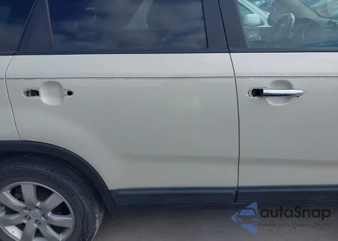 2011 Kia Sorento Lx from USA, damaged, VIN 5XYKT3A1XBG139381